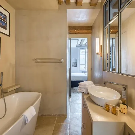 Veeve - Saint-louis Style Apartament